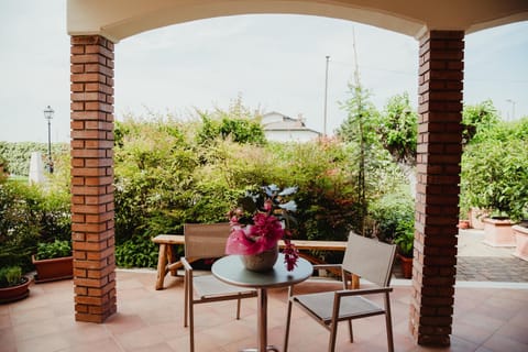 NIDO DEL GELSO Farm Stay in Verona