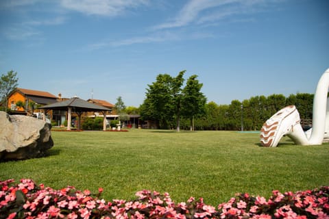 NIDO DEL GELSO Farm Stay in Verona