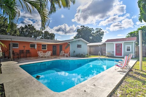 Pet-Friendly Retreat with Pool about 6 Mi to Beaches House in Seminole