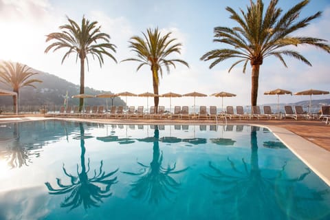 Beach, Pool view, Sea view, Swimming pool