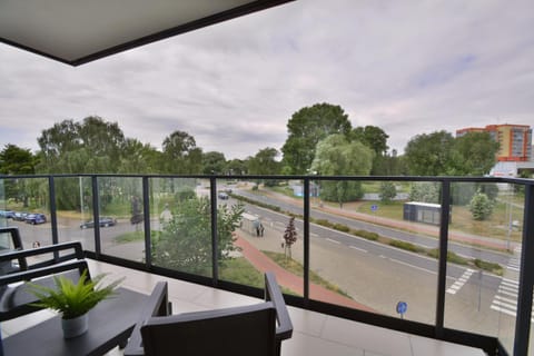 Seating area, Street view