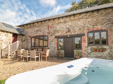 Manor Cottages House in West Devon District