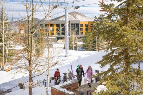 People, Skiing, Skiing