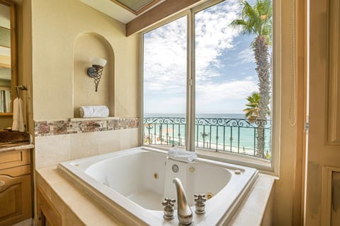 Villa La Estancia - Medano Beach Villas House in Cabo San Lucas