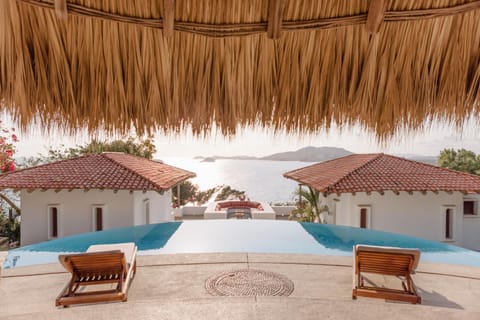 Natural landscape, Swimming pool, sunbed