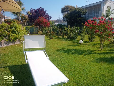 Garden, Balcony/Terrace