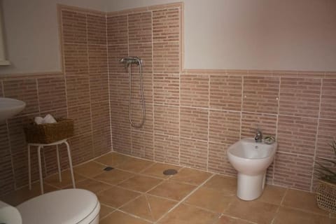 Casa a 1 min Parada bus caminito del Rey House in Valle del Guadalhorce