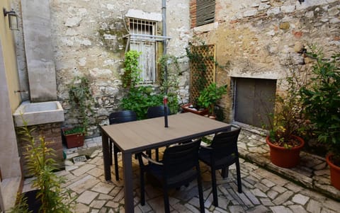 CASA MAIRA IN CENTRO A SATURNIA Casa in Saturnia