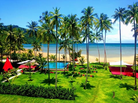 Siam Royal View Resort Apartments Camping /
Complejo de autocaravanas in Ko Chang