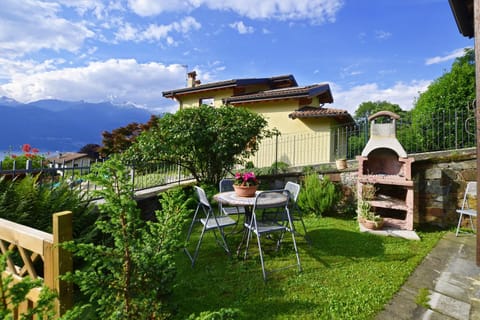 BBQ facilities, Garden