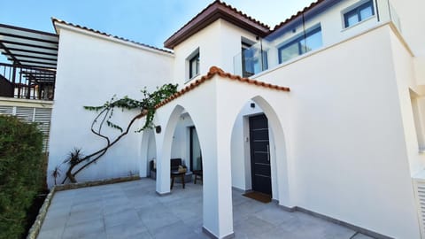 Garden, Balcony/Terrace