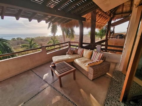 Espectacular Troncones Estate with 360 degree Views - 5 minute walk from the main surf break House in State of Guerrero