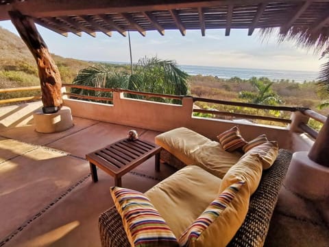 Espectacular Troncones Estate with 360 degree Views - 5 minute walk from the main surf break House in State of Guerrero