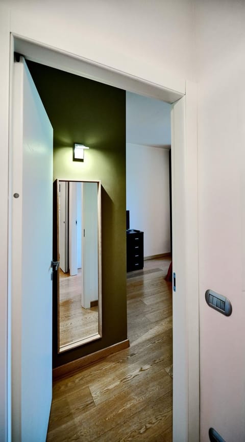 Decorative detail, Bedroom