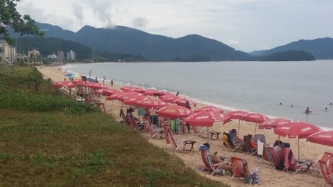 Descanso e aconchego massaguacu Casa in Caraguatatuba