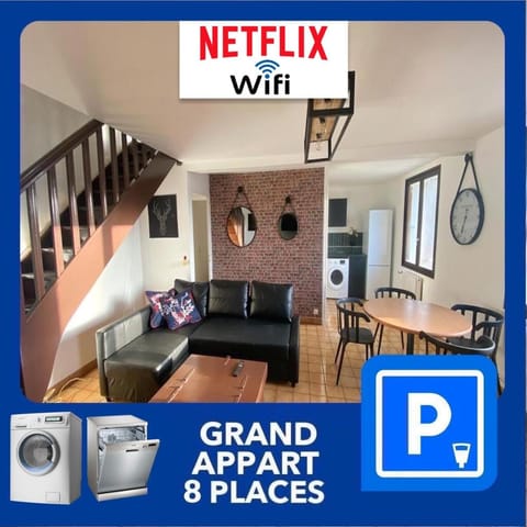 TV and multimedia, Coffee/tea facilities, Living room, Decorative detail, Seating area, dishwasher, hair dryier, heating, internet, microwave, oven, stove, toaster, towels, washing machine, dryer, kitchen
