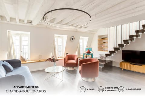 Communal lounge/ TV room, Living room, Seating area