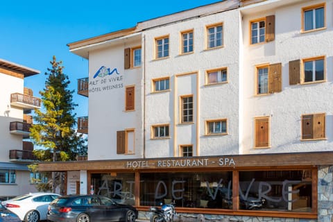 Boutique Hotel Art de Vivre & SPA Hotel in Crans-Montana