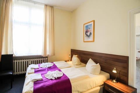 Hotelpension Margrit Bed and Breakfast in Berlin