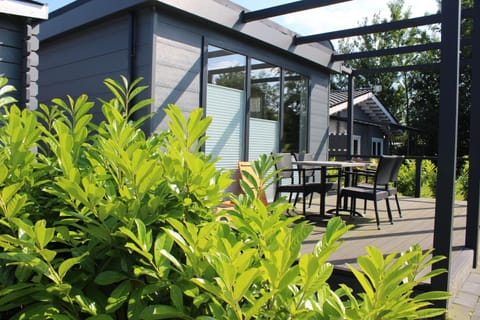 Garden, Dining area, Garden view