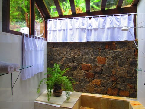 Acqua Jungle Glamping & Room Chambre d’hôte in Angra dos Reis