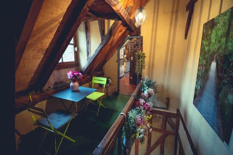 Appart ROMANTIQUE dans HYPER CENTRE wifi Apartment in Troyes