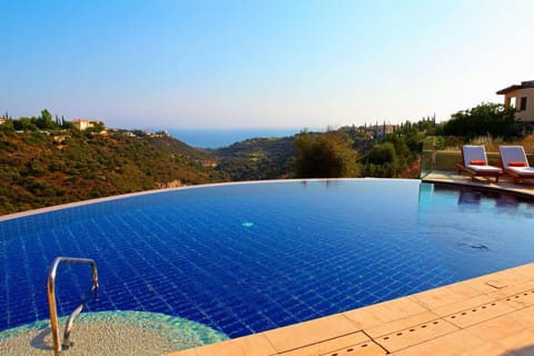 Aphrodite Hills Mythos Collection Villa 0090 Private Pool 5 Bedrooms Paphos Villa in Kouklia