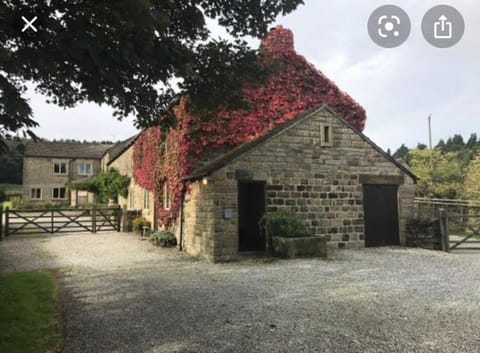 Loadbrook Cottages Bed and Breakfast in Sheffield