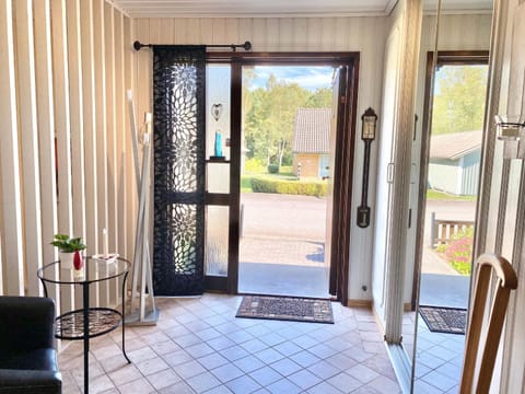 Ferienhaus mit Sauna nah zum Bade- und Angelsee House in Kalmar County, Sweden