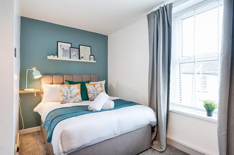 The Great North Hill - TV in Every Bedroom! Appartamento in Swansea