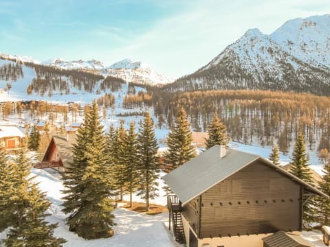 Studio avec balcon à Montgenèvre, animaux acceptés - FR-1-330D-35 Apartment in Montgenèvre