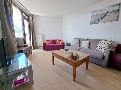 Appartement T3 cosy pour 8 pers. à Pra-Loup, à 50m des pistes avec balcon et parking privé - FR-1-165A-78 Apartment in Uvernet-Fours