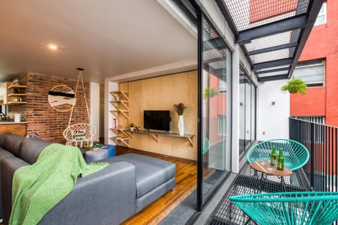 TV and multimedia, Balcony/Terrace, Living room