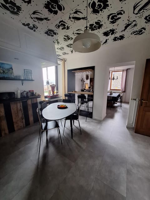 La cense du vieux frêne House in Wallonia, Belgium