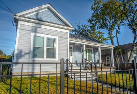 Property building, Garden