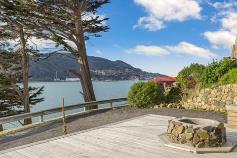 Harbour Views House in Dunedin