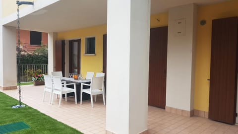 Patio, Balcony/Terrace, Balcony/Terrace