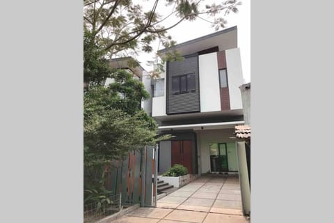 Minima Residence House in Jakarta