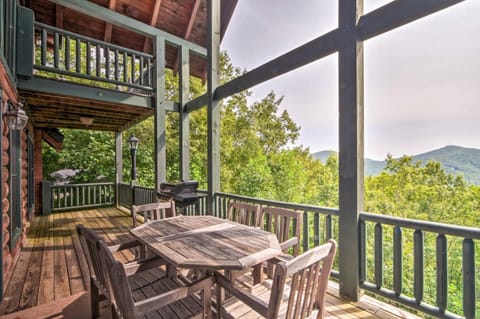 Expansive Sky Valley Lodge with Mountain Views! Maison in Sky Valley