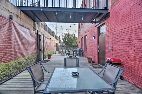 Modernized Downtown Condo with Patio and Grill Access! Apartamento in Vicksburg