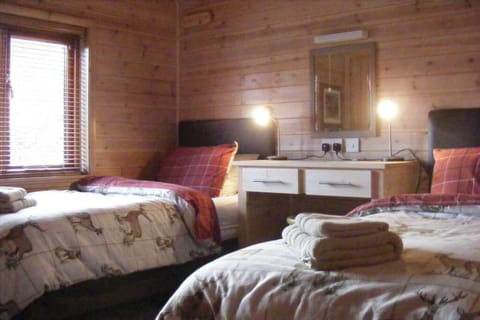 Glas Doire Lodge, Glen Roy Nature Reserve Apartment in Scotland