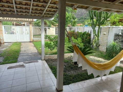 Property building, Facade/entrance, Off site