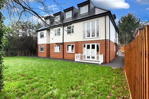 Braywick Serviced Apartments by Ferndale Condo in Maidenhead