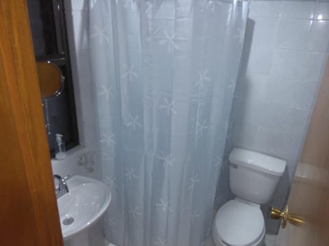 Bathroom, Decorative detail