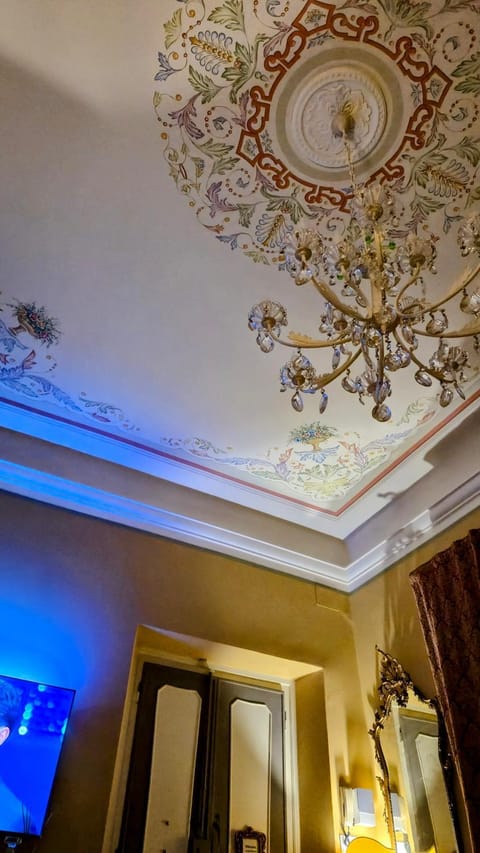 Communal lounge/ TV room, Lounge or bar, Decorative detail