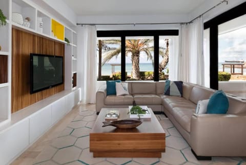 Luxury Oceanfront Condo at El Caimancito Beach Condo in La Paz