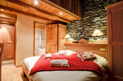 Chalet Les Champs Du Pont - Chalets pour 15 Personnes 68 Chalet in Tignes