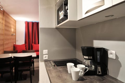 Résidence Les Glaciers - Studio pour 4 Personnes 29 Apartment in Mâcot-la-Plagne