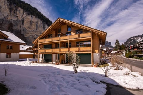 Comfortable, Great views, Perfect location, New Wohnung in Lauterbrunnen