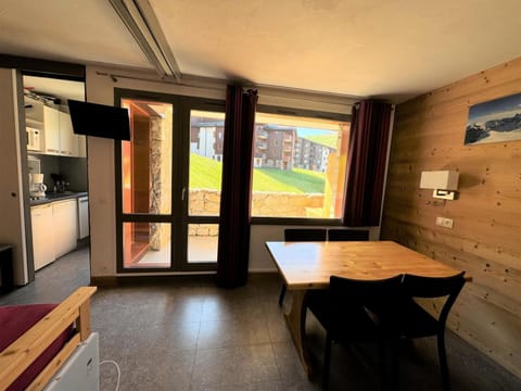 Résidence Beryl - Studio pour 5 Personnes 23 Apartment in Mâcot-la-Plagne